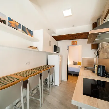 Le Lucia, Beau T2, Clim,centre Historique, Comedie Apartamento Montpellier
