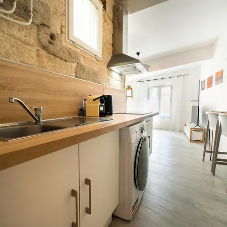 Le Lucia, Beau T2, Clim,centre Historique, Comedie Apartment